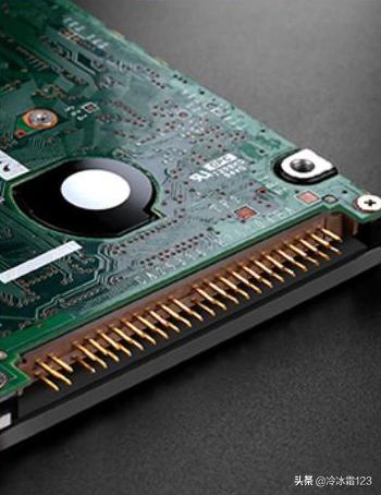 旧台式电脑硬盘改移动硬盘（旧台式电脑硬盘改移动硬盘能用吗）